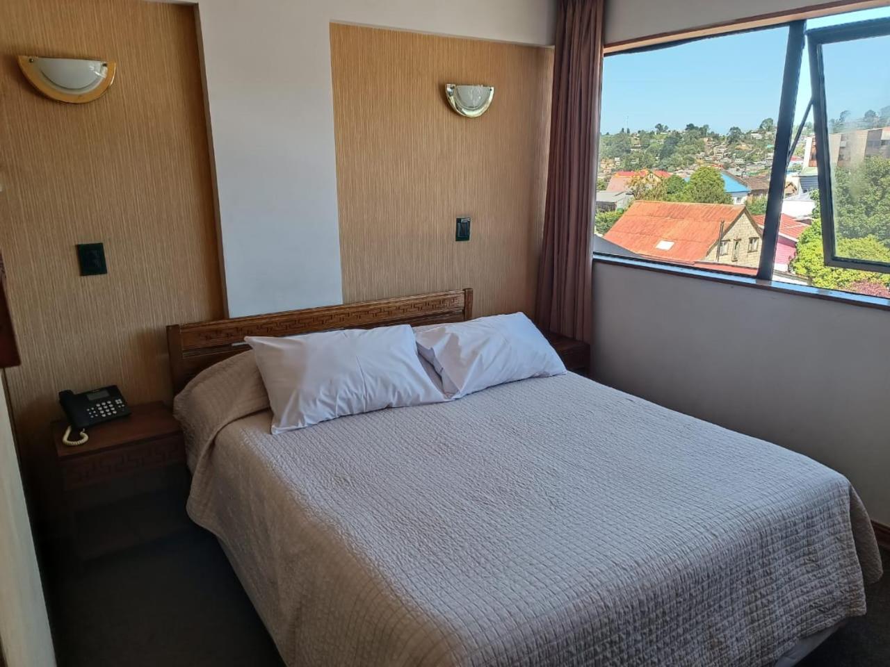Hotel Antupiren ปวยร์โตมอนต์ ภายนอก รูปภาพ
