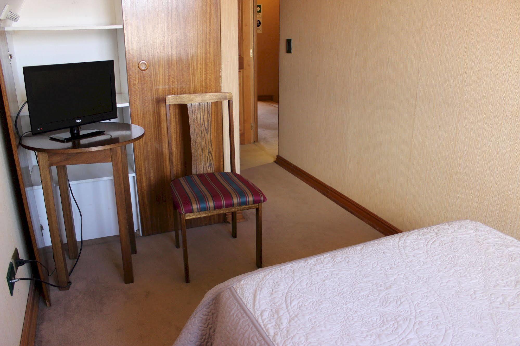 Hotel Antupiren ปวยร์โตมอนต์ ภายนอก รูปภาพ