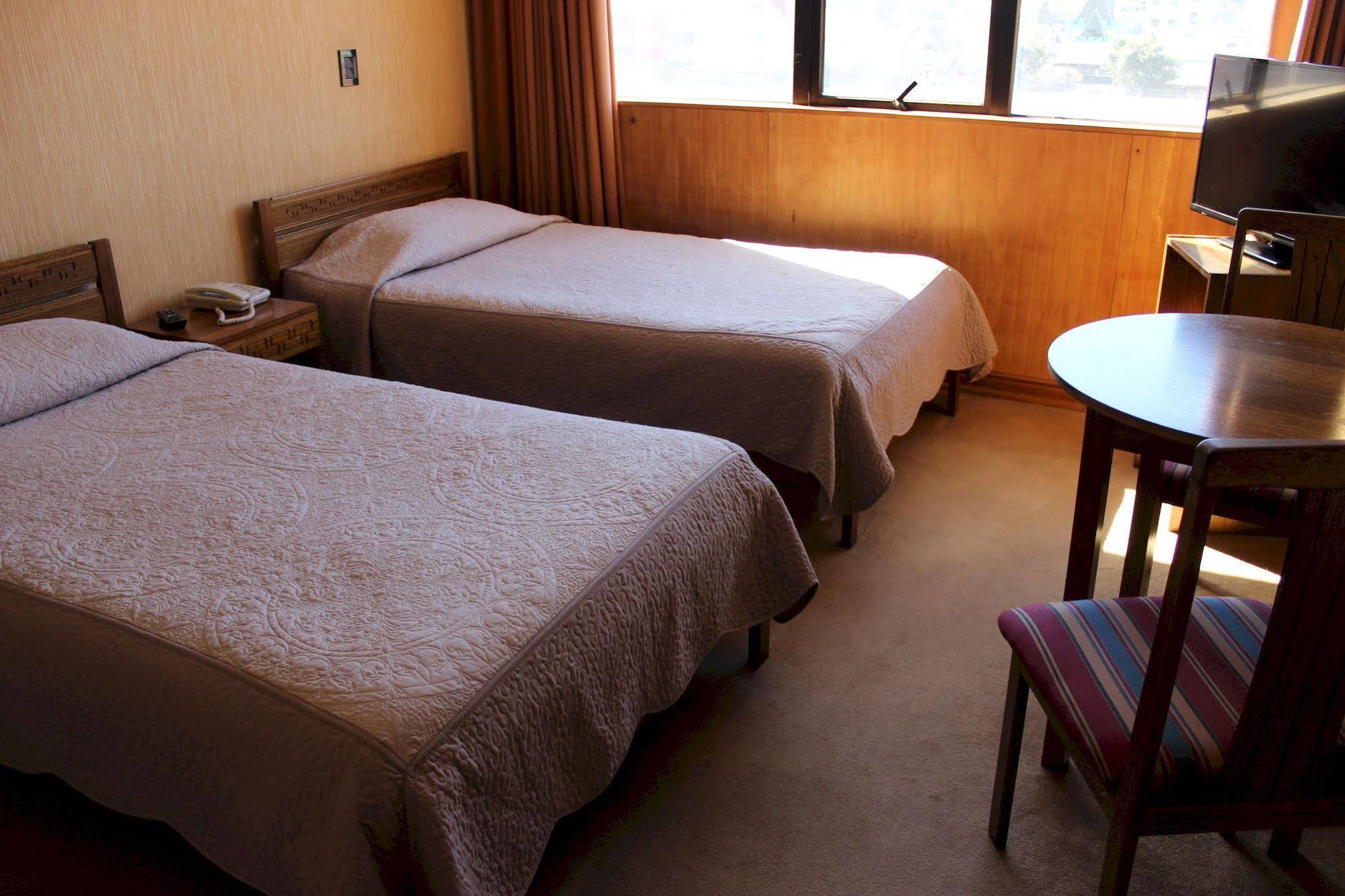 Hotel Antupiren ปวยร์โตมอนต์ ภายนอก รูปภาพ