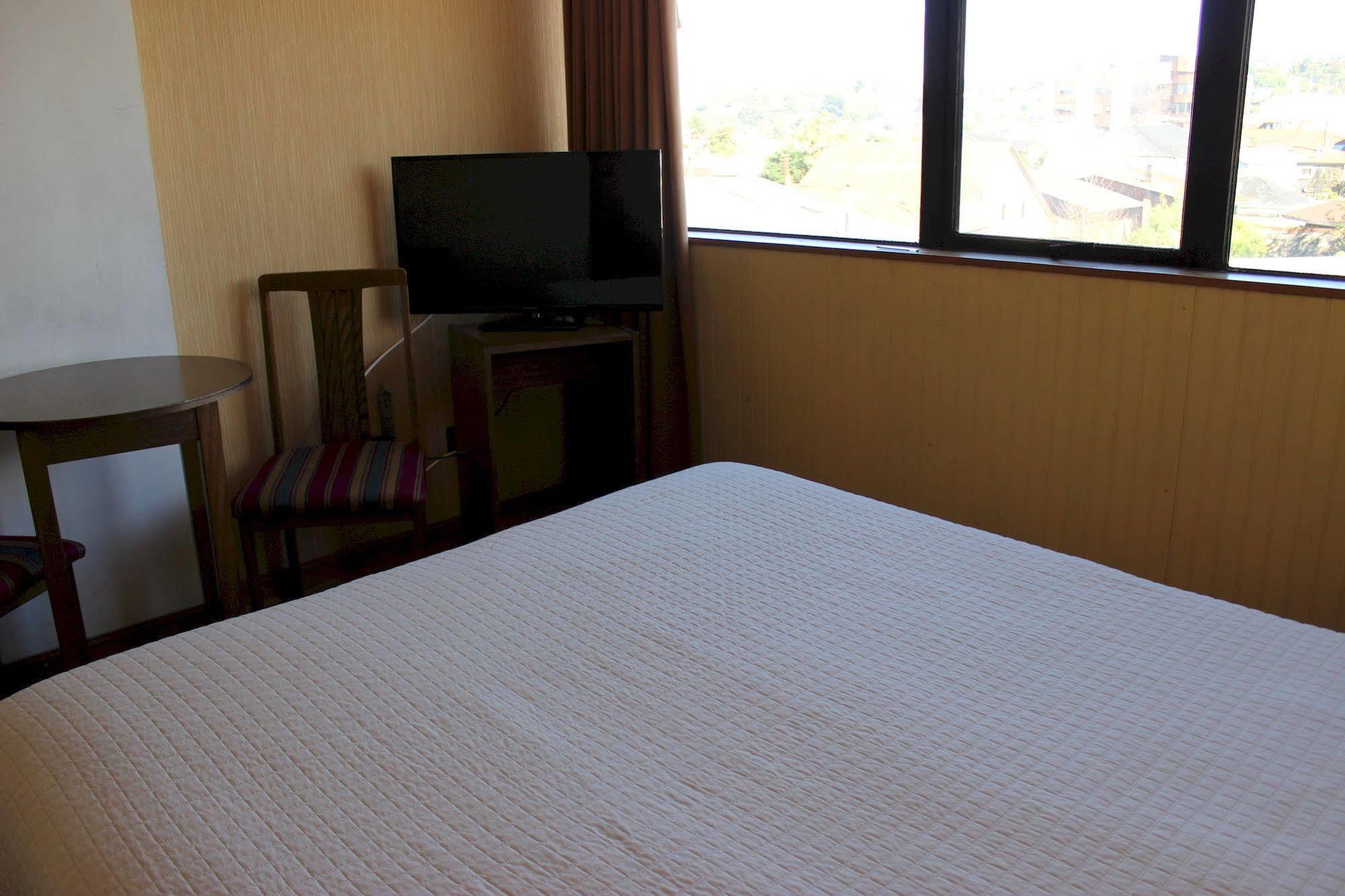 Hotel Antupiren ปวยร์โตมอนต์ ภายนอก รูปภาพ