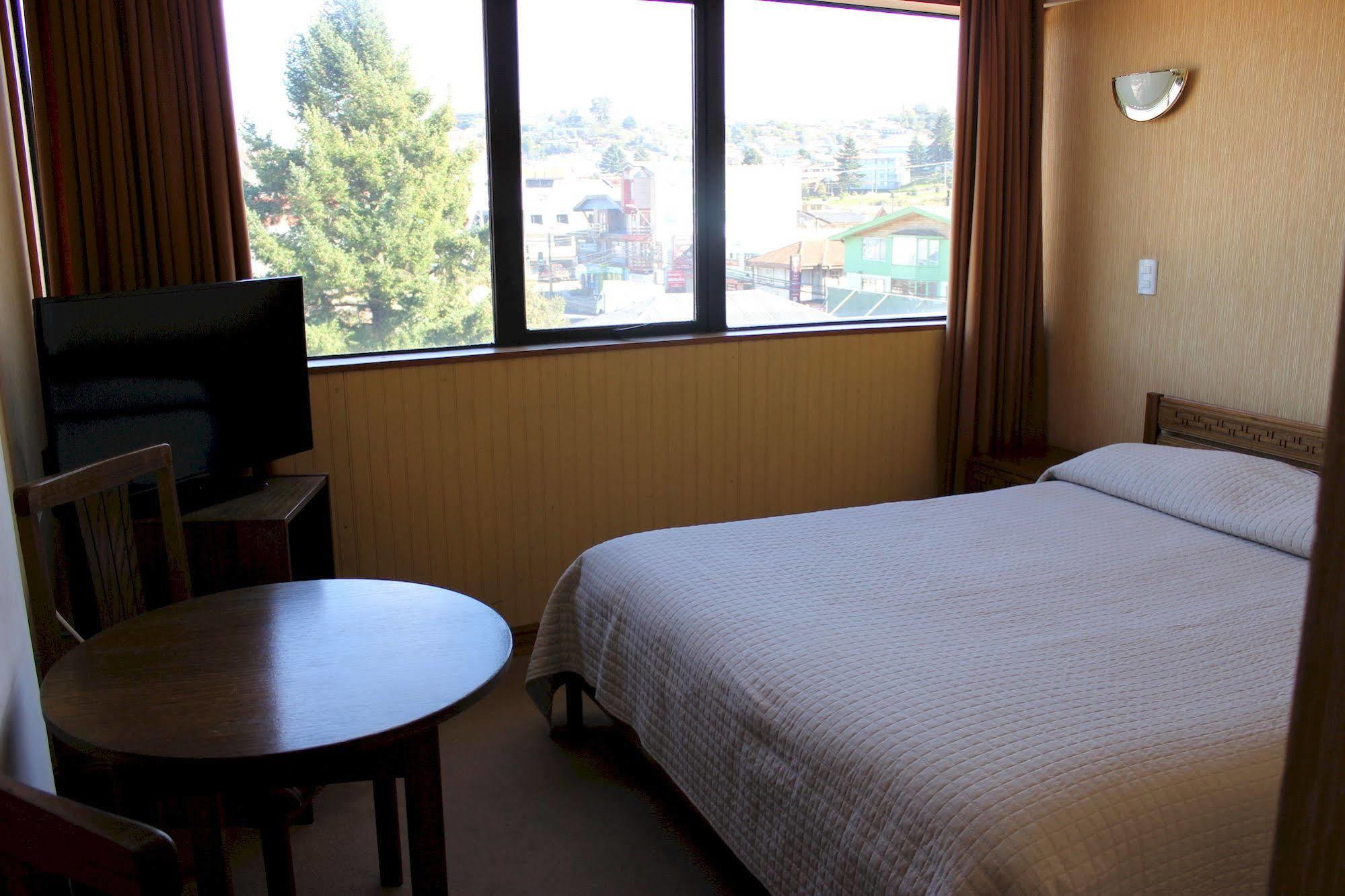 Hotel Antupiren ปวยร์โตมอนต์ ภายนอก รูปภาพ